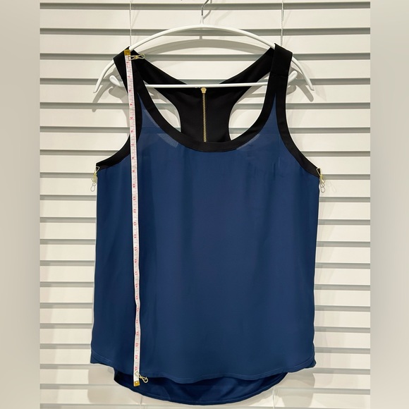 Express Top - Picture 4 of 4